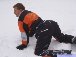 Florian, 27 > HaveFunInSnowFlurry